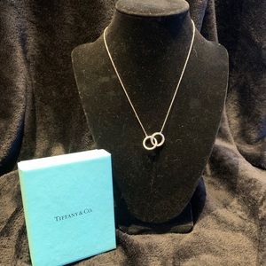 Tiffany 1837®
Interlocking Circles Pendant